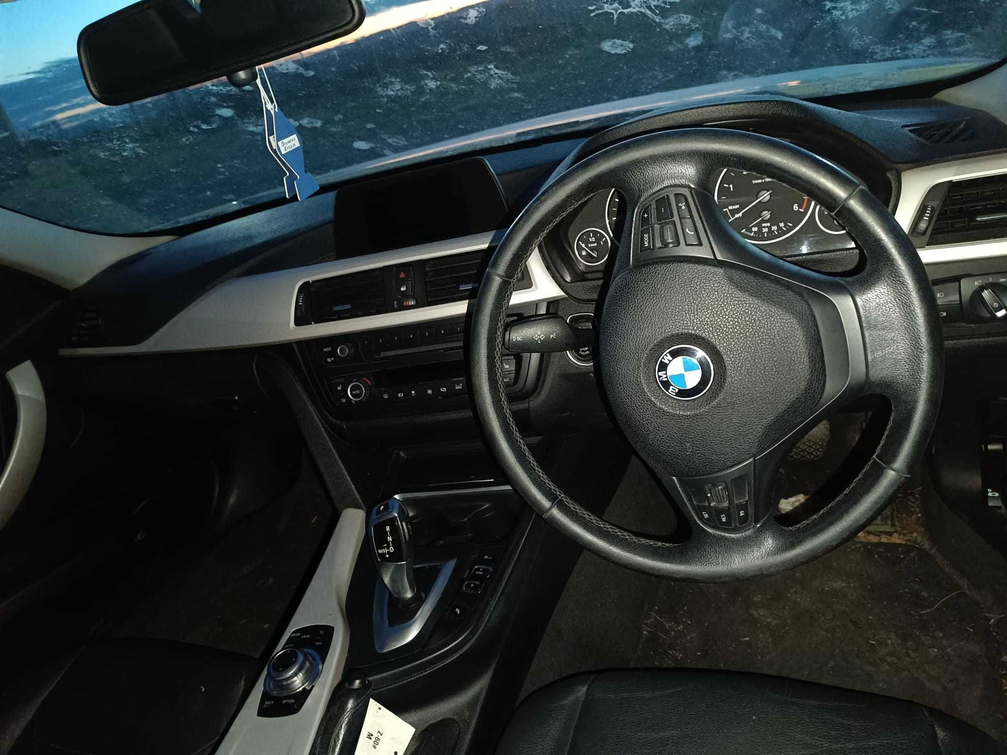 Dezmembrez BMW 320D 2013 181 cp alb perlat