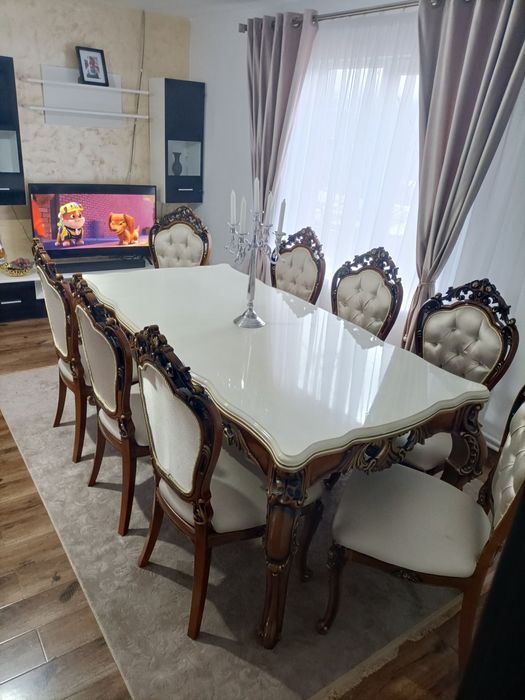 Masă living stil baroc