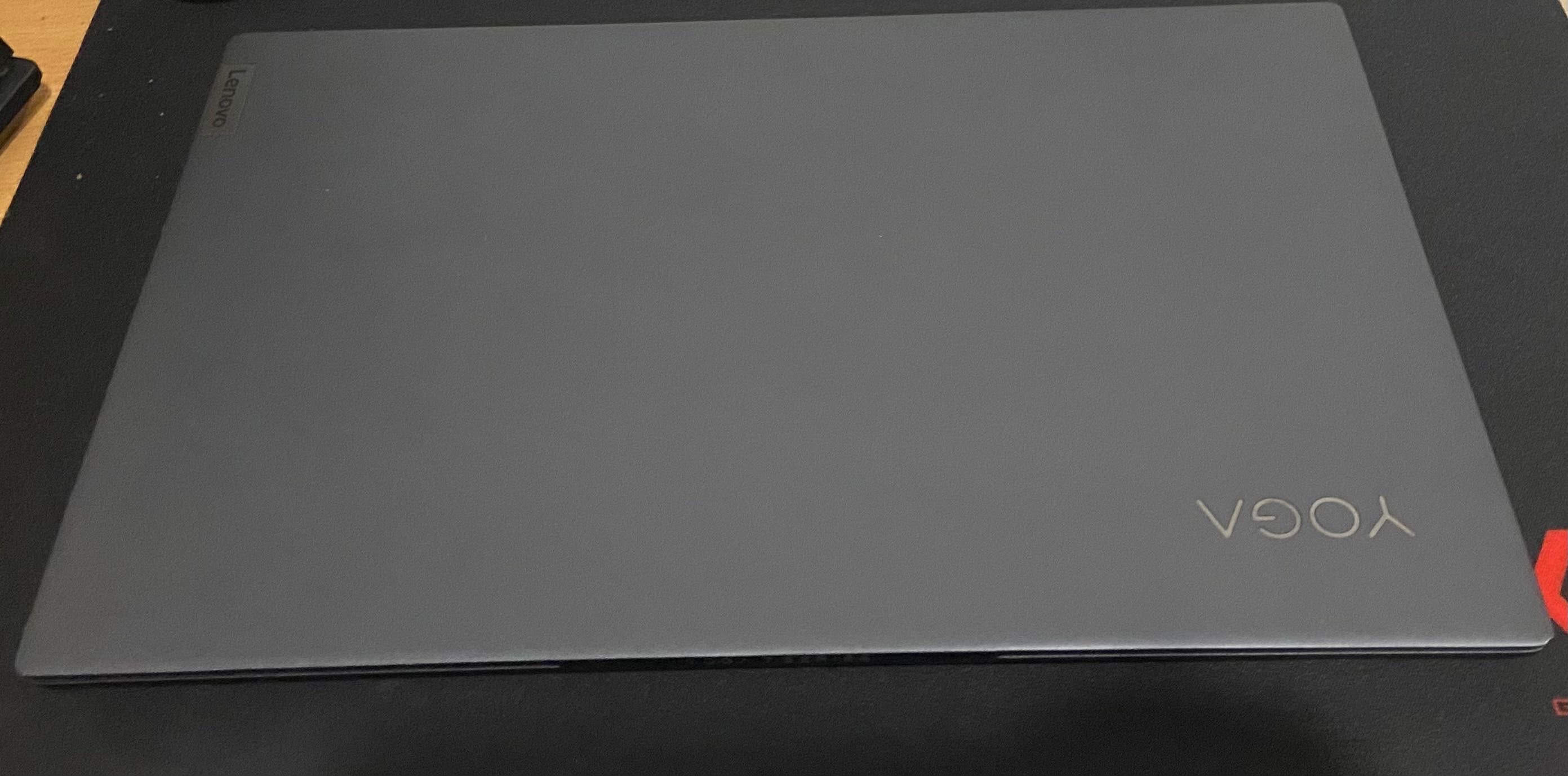 ‼️Laptop Lenovo Yoga slim 7 + Suport‼️