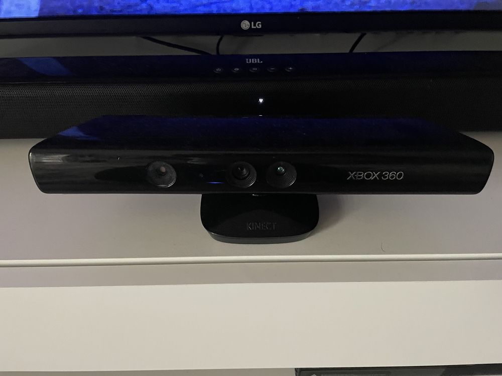 Xbox 360E Kinect