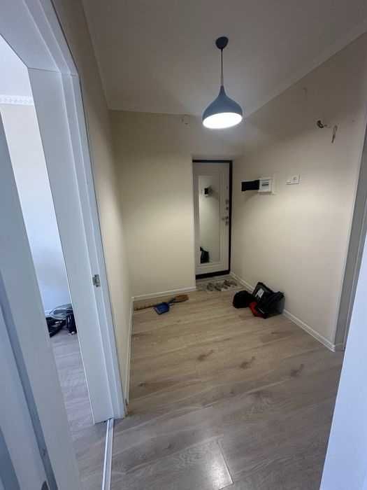 Кадышева Просторная Квартира кирпич 77м2  3/4/5 Яшнабадский район