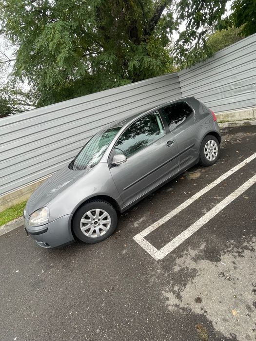 Vând golf 5 2005 1.4 benzină