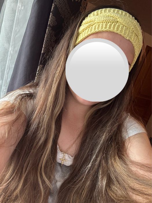 Bentite tricotate,modele diferite si coloarate