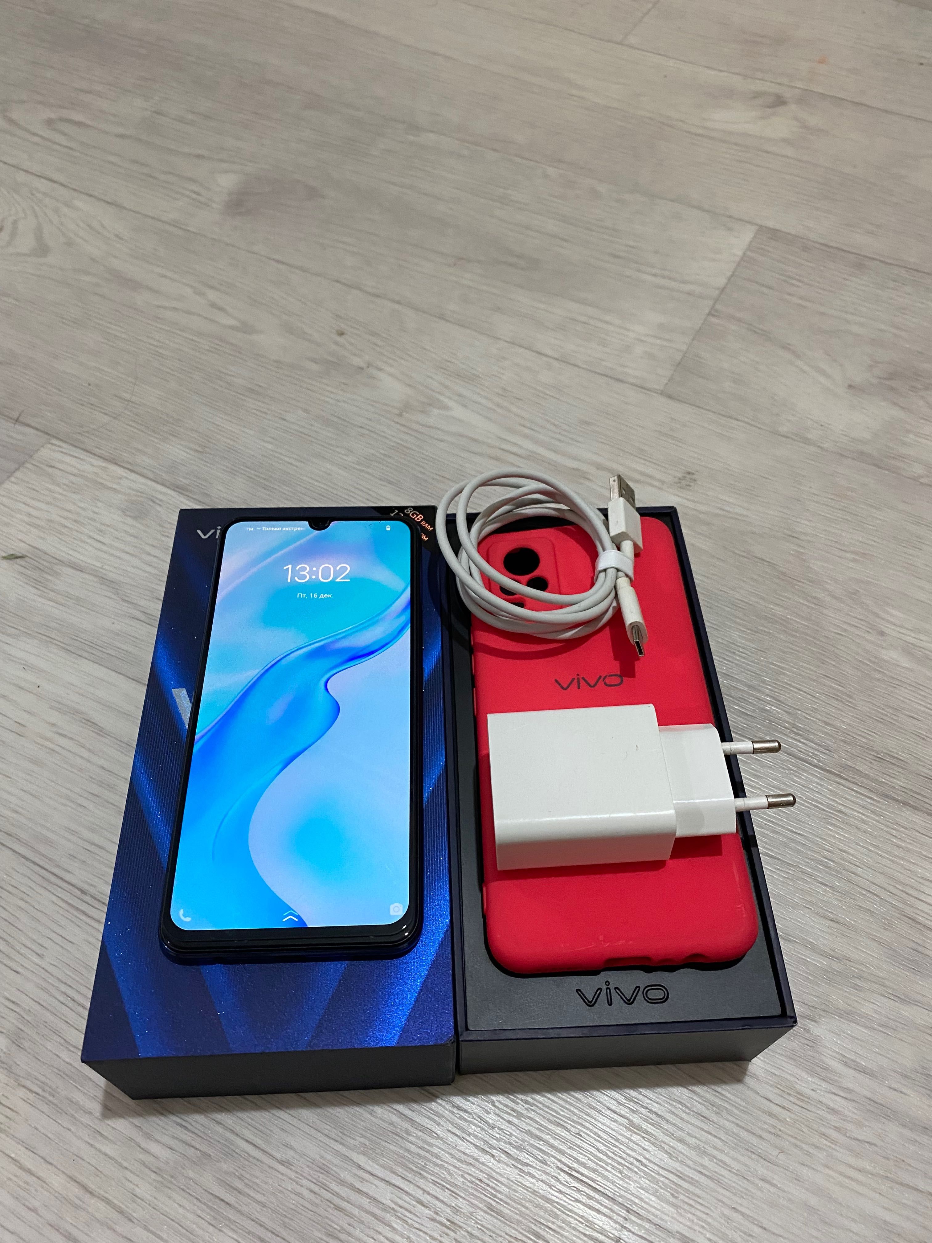 Vivo v21e. 85000 тс