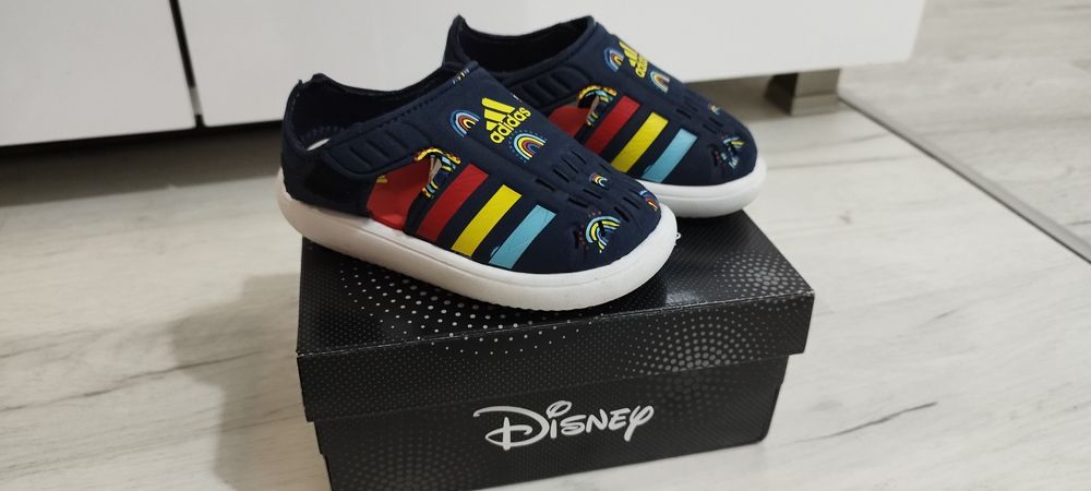 Детски сандали Adidas