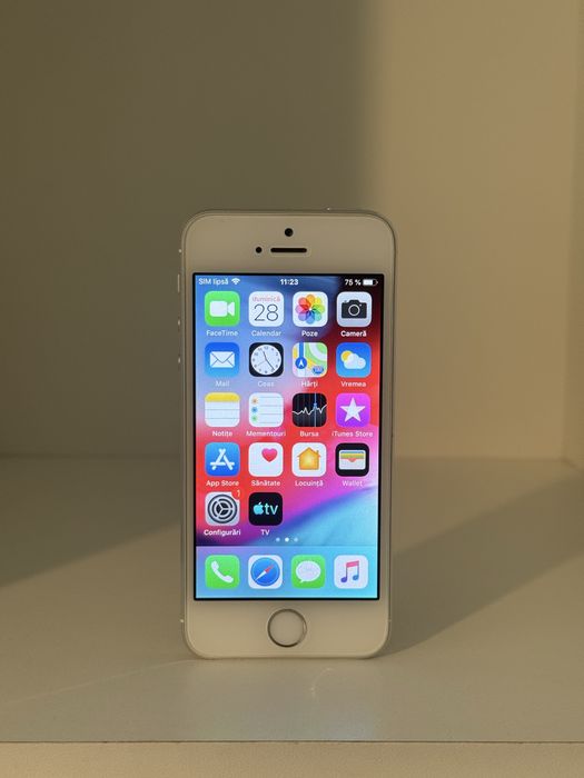 iPhone 5s Alb, 32GB, impecabil