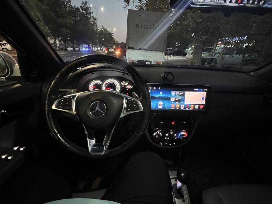 Magnitola Monitor Unistar + sim card