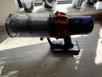 Curatare profesionala aspiratoare Dyson