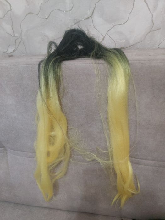 Волосы длинные разные