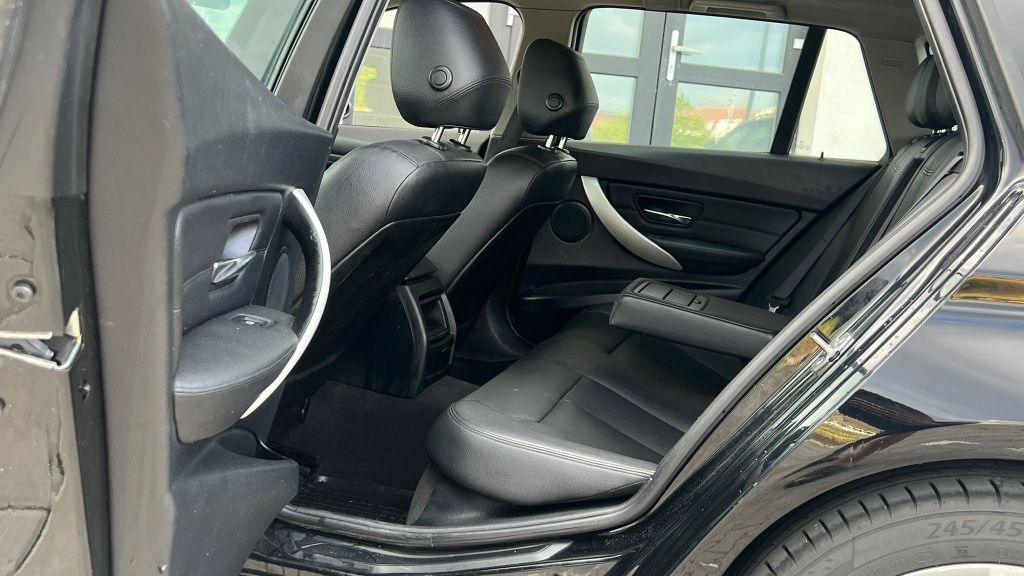 BMW 320D 2016 184CP 6 Trepte