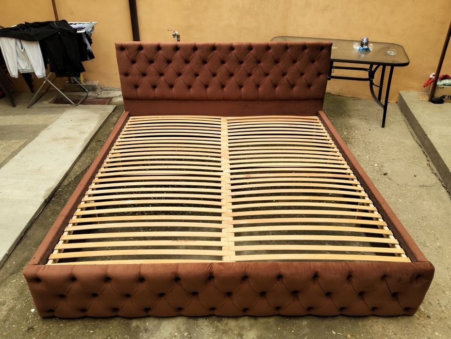Dormitor Chesterfield l