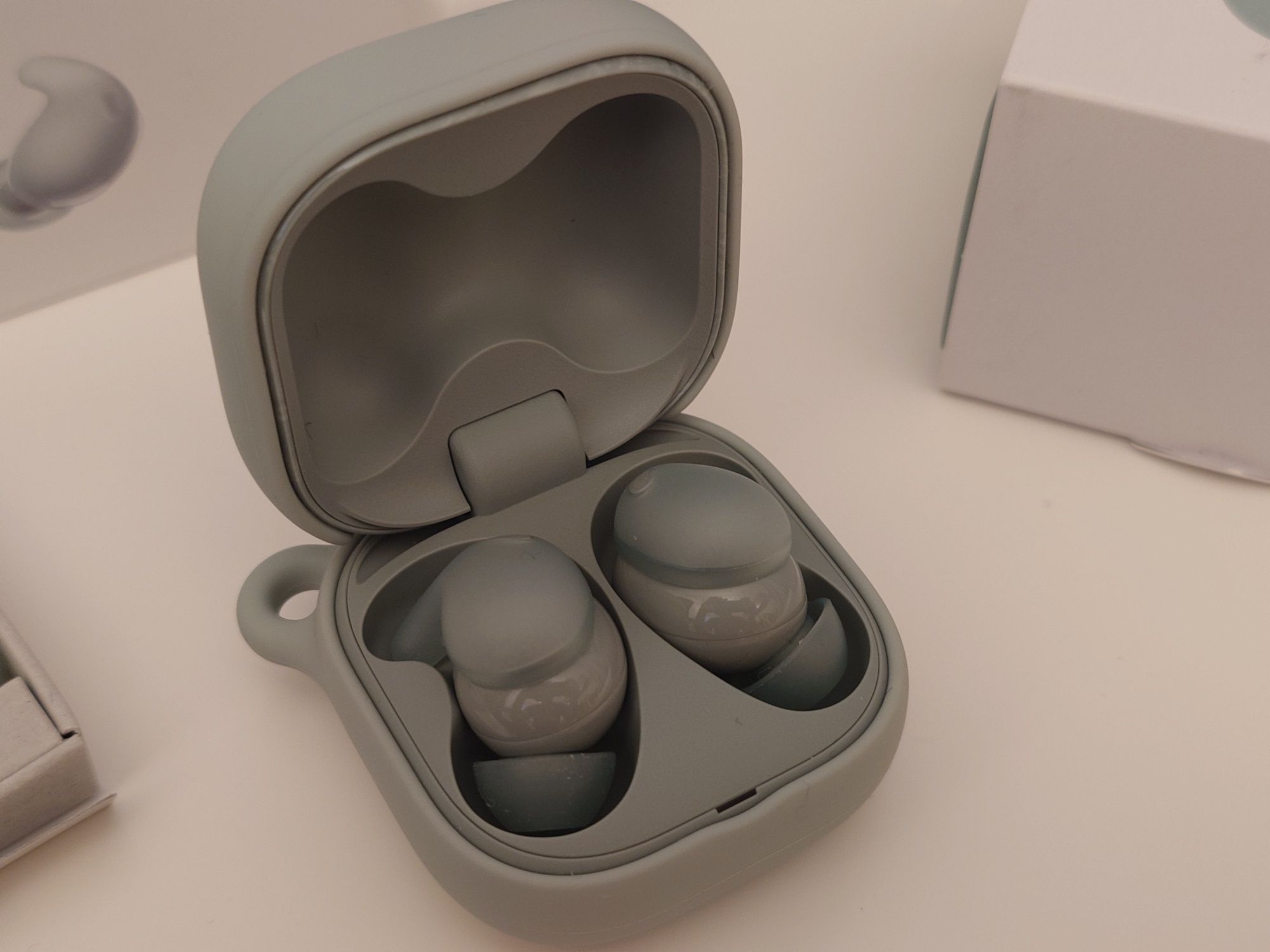 Sony LinkBuds Fit + 3 бр. оригинални кейсове + 3 години гаранция!