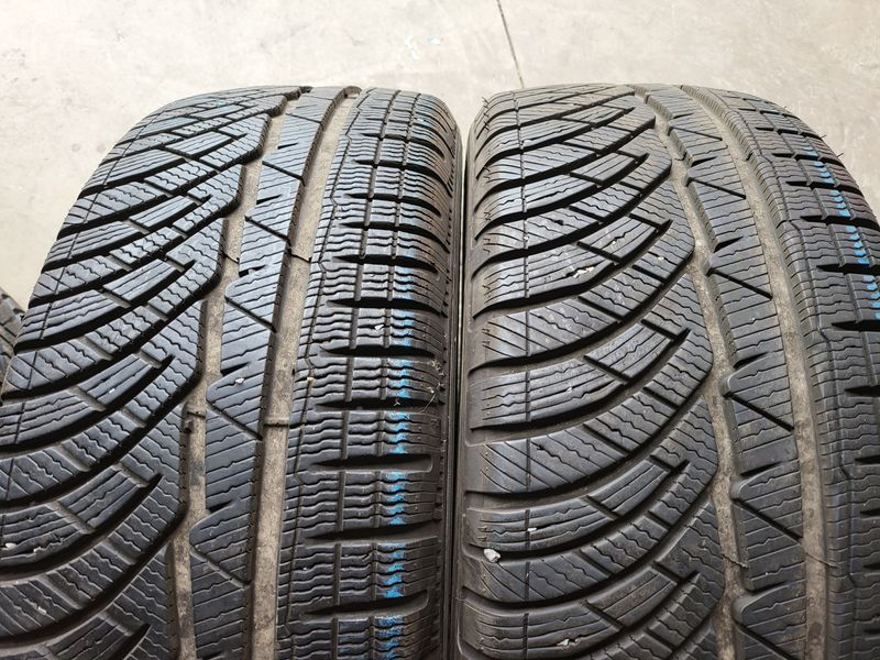 235/55/18 MICHELIN 2бр