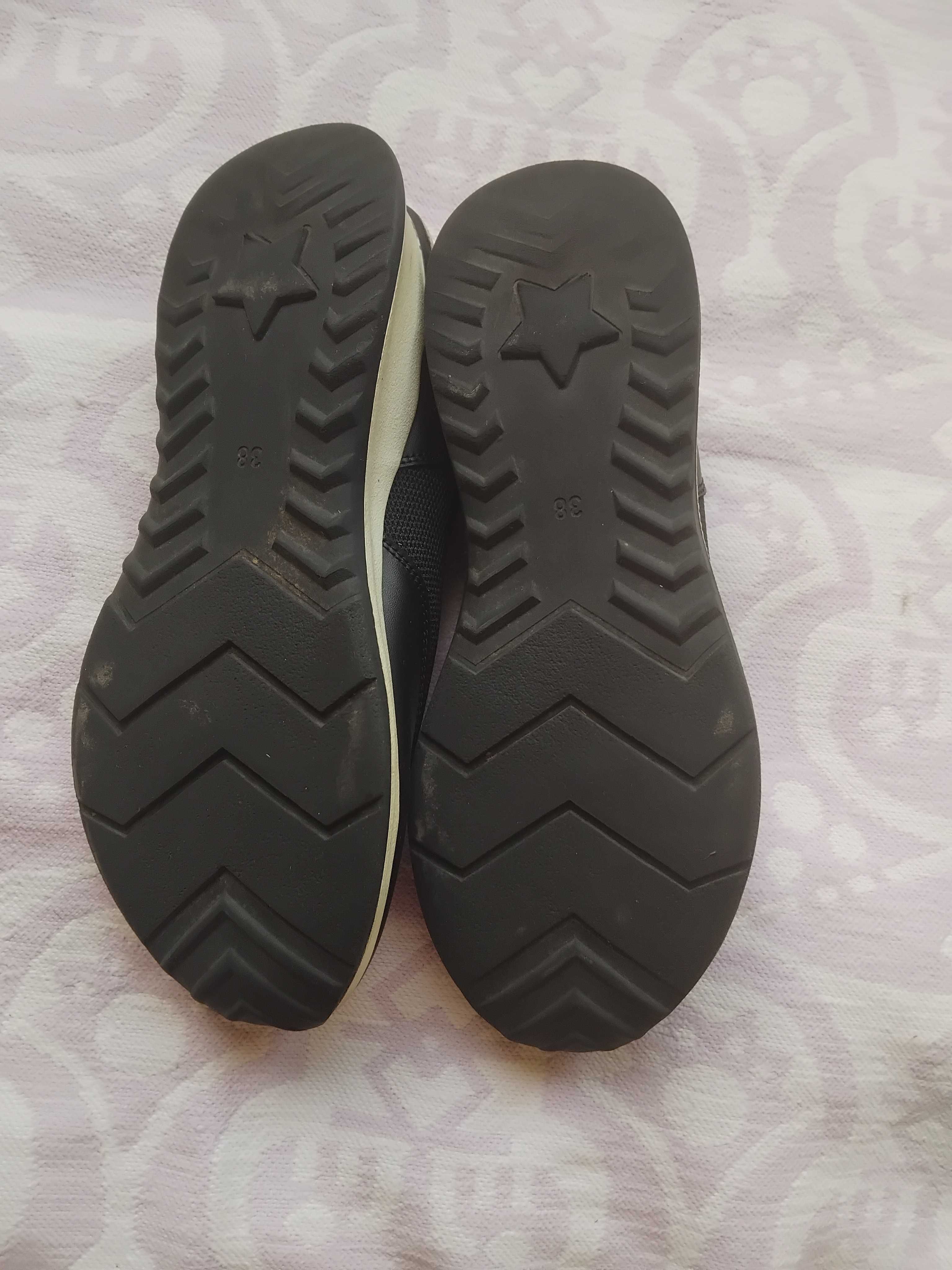 LC Waikiki дамски спортни обувки / маратонки