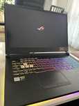 Vand Laptop Gaming Republic of Gamers