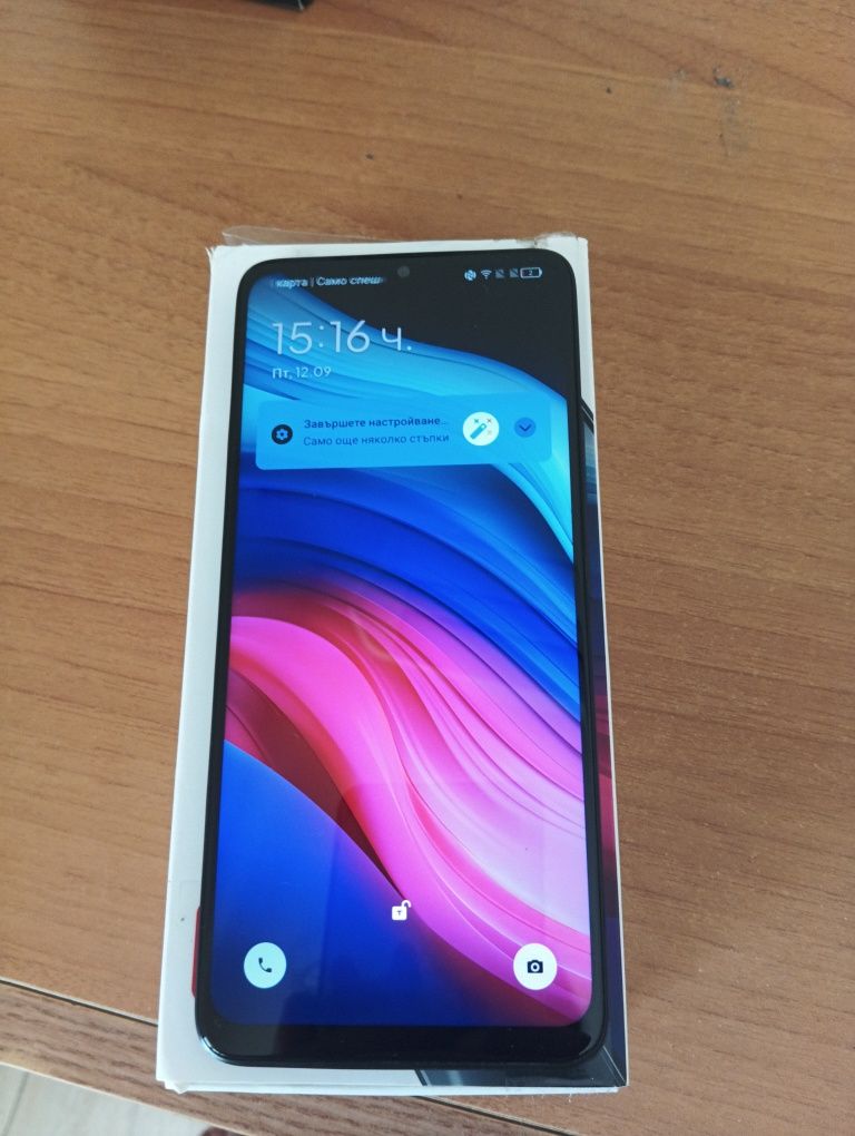 Нов телефон TCL 505