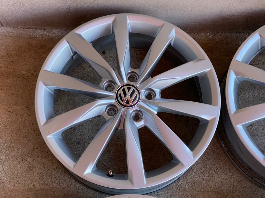 Jante 17 originale vw golf 5 6 7 8 , 5x112 , 6j et 48 , dijon