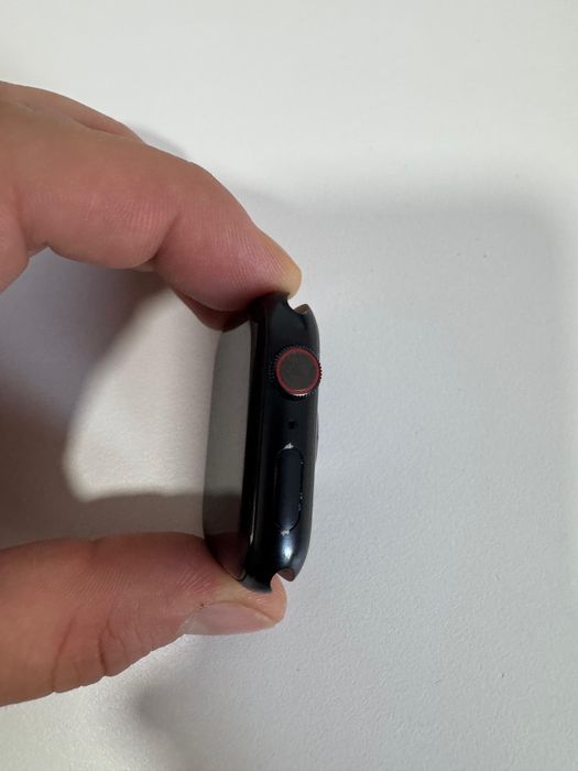 Apple Watch 8 Cellular 45mm