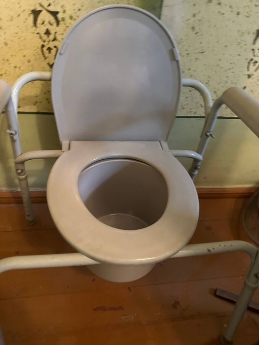 Новое кресло-туалет
