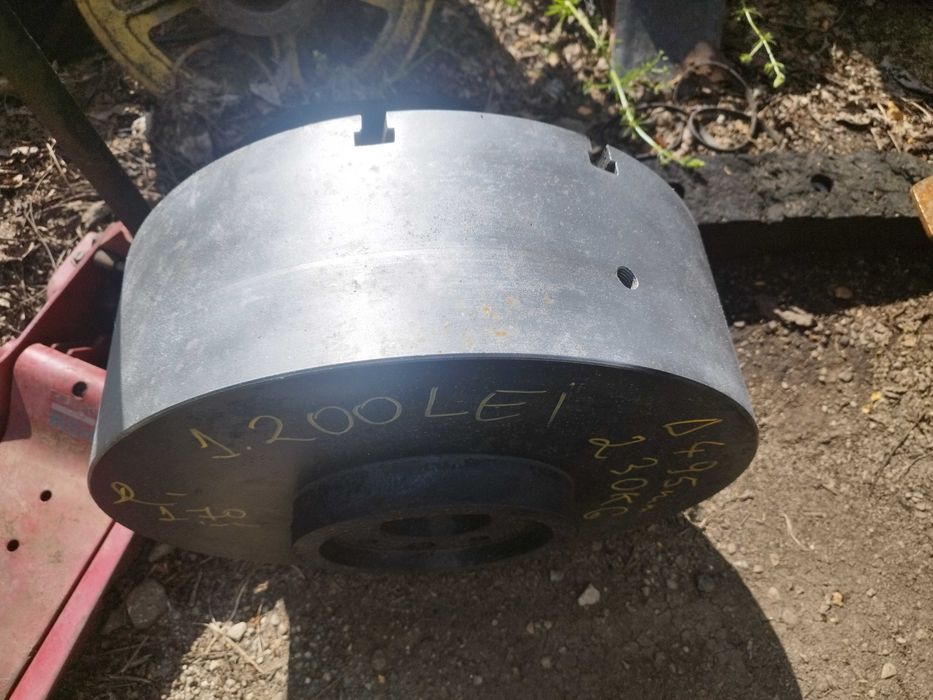 Volanta mare generator curent 230 de kg