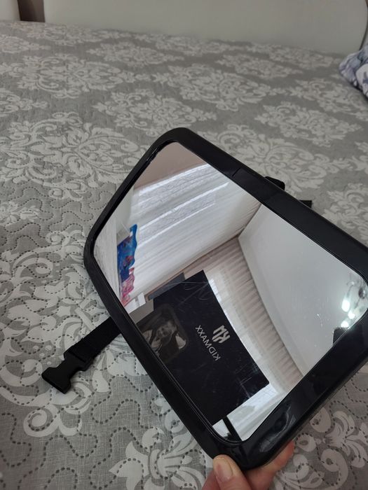 Огледало за задно виждане за бебе