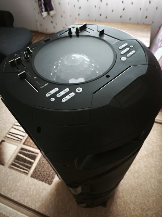 Sistem audio / boxa Akai