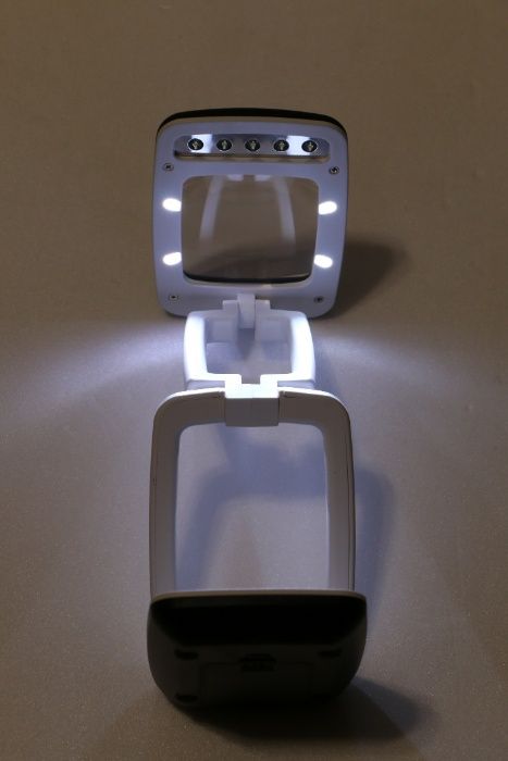 настолна сгъваема лупа с LED светлина и 3x увеличение, WEDO Германия