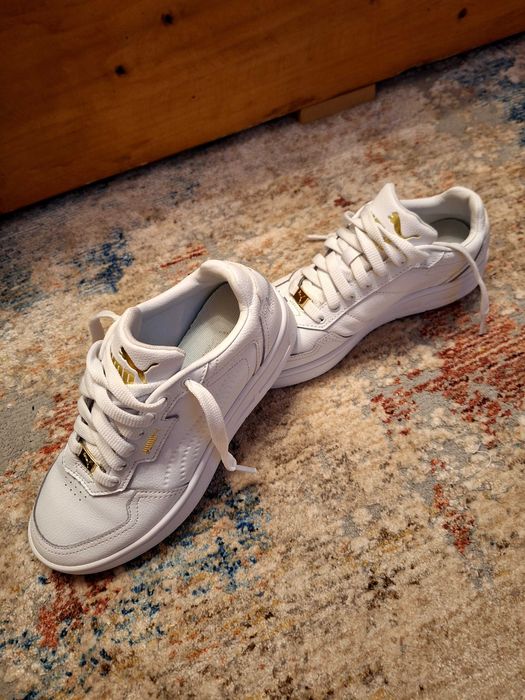 Adidași puma in stare foarte buna