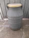 Bidon plastic, 60 litri