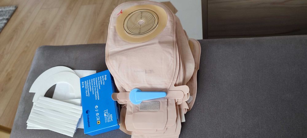Coloplast 37 бр. Колостомни торбички и консумативи