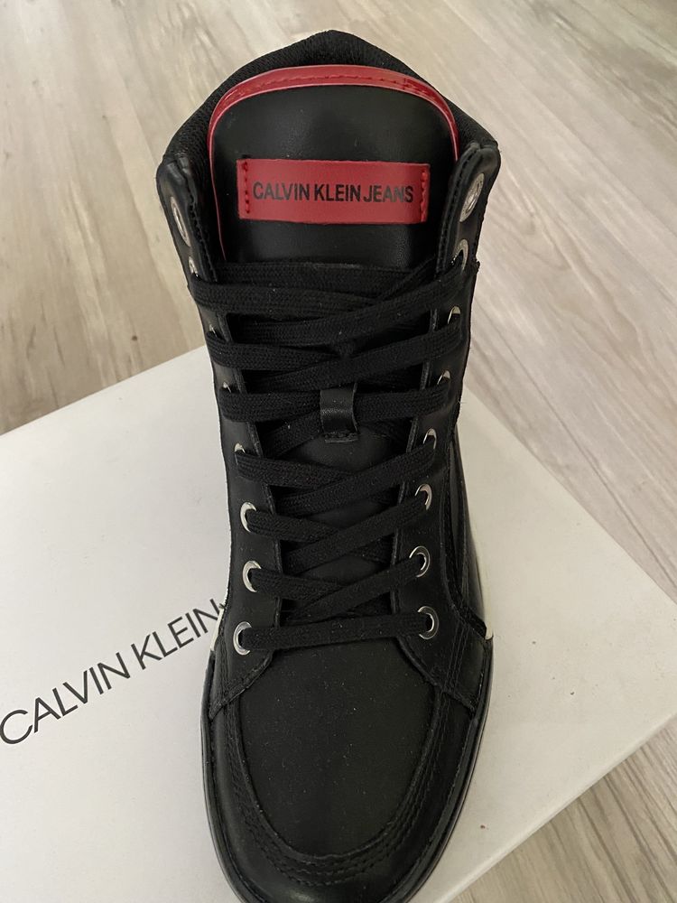 Дамски кецове Calvin Klein 39