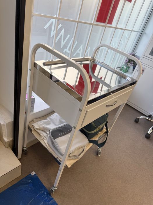 Медицинска количка HILFE MD SM1