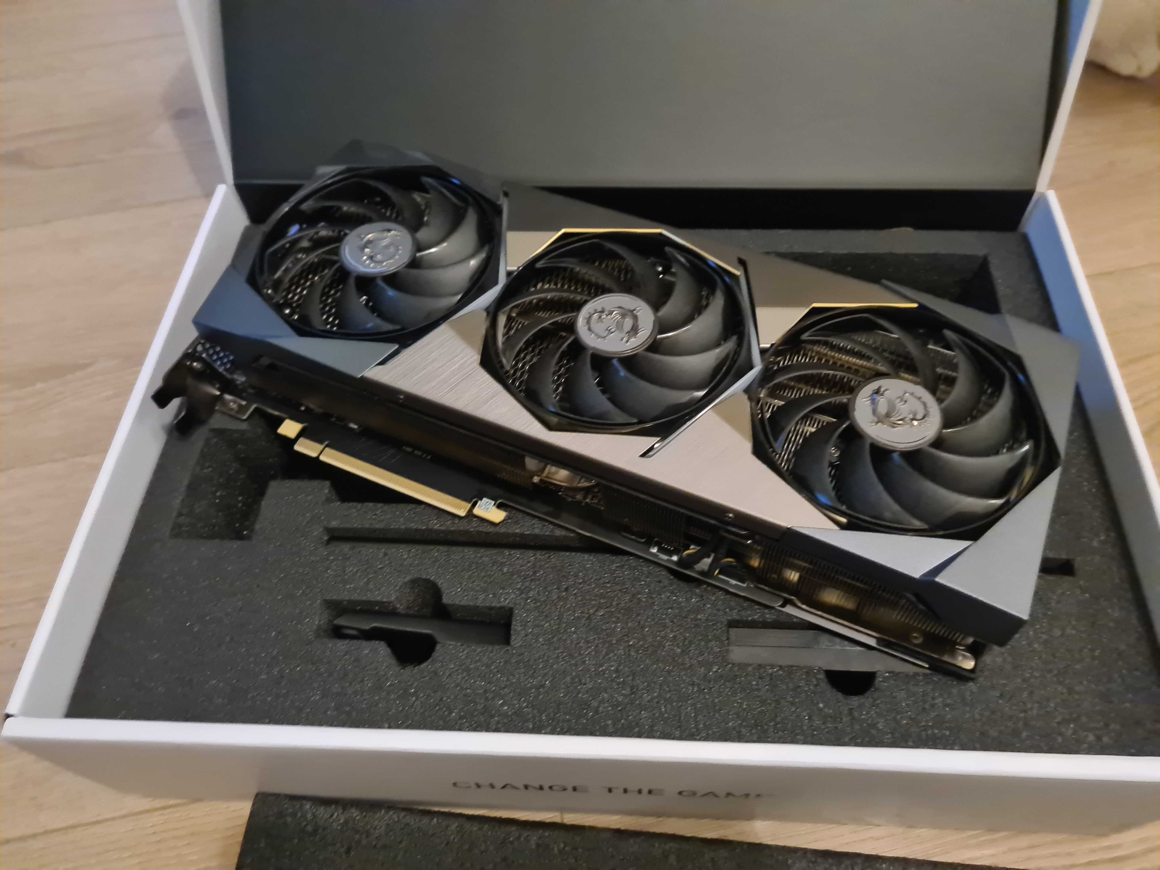 MSI GeForce RTX 3080 Suprim X 10G Нова!