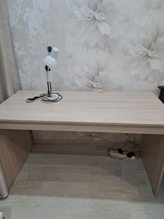 Мебель,стол офисный