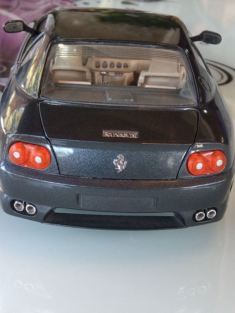 Метален модел на Ferrari 456GT 1992г