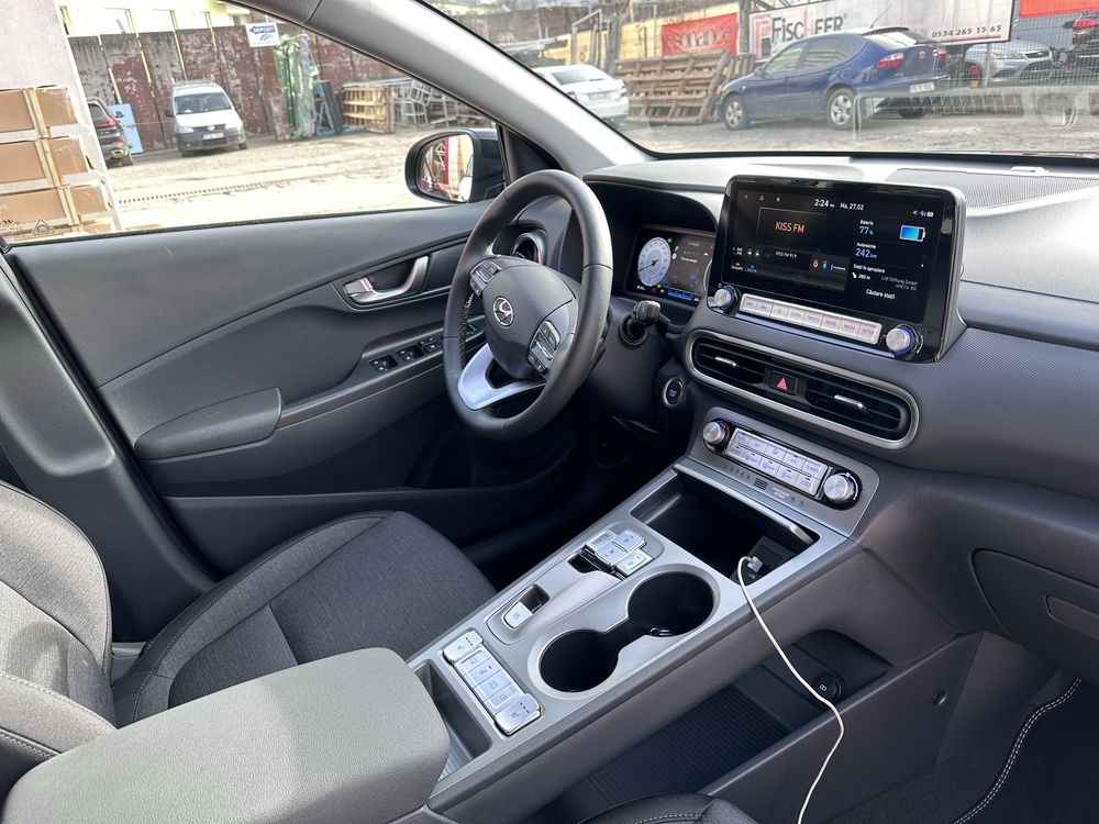 Hyundai Kona Electric 136cp # 07. 2023 ,TVA inclus