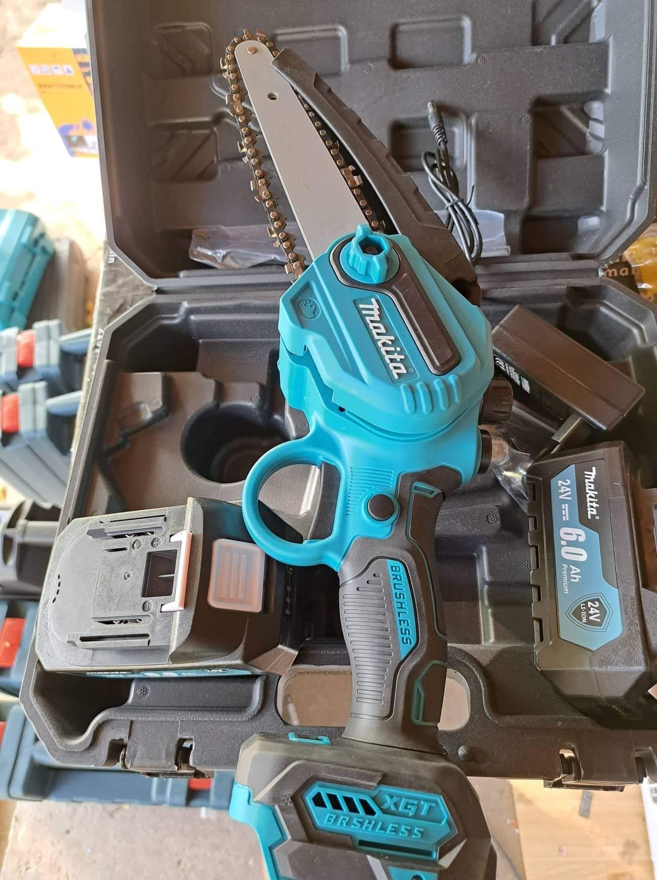 Акумулаторна Резачка Макита 18V,24 V