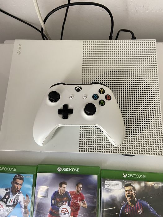 Xbox One s 500gb