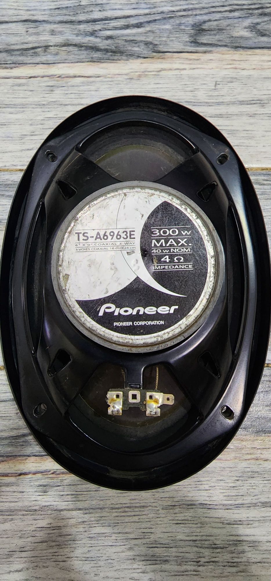 Продаю автомобильные колонки Pioneer TS-A6963E