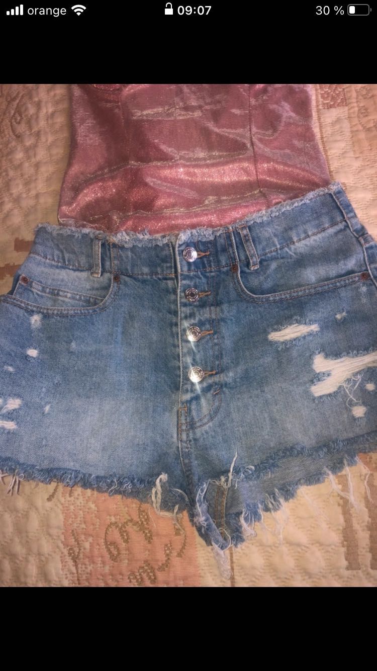 Blugi Scurtu dama mărimea M pull bear