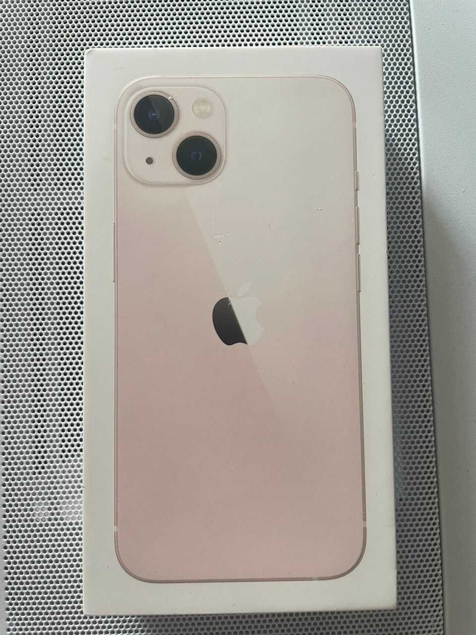 Iphone 13 Телефонът е за части