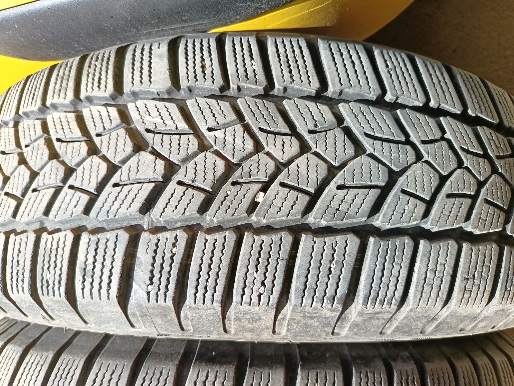 Зимни гуми Firestone 195 65 15