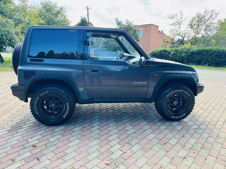 Suzuki Vitara 1.6 16v 4x4 mic/mare impecabil recent adus