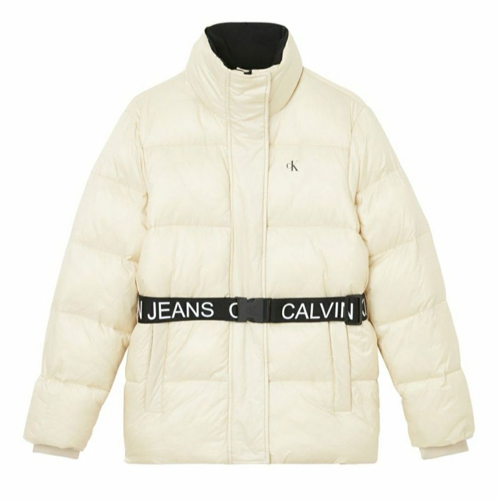 Дамско яке топ модел на calvin klein