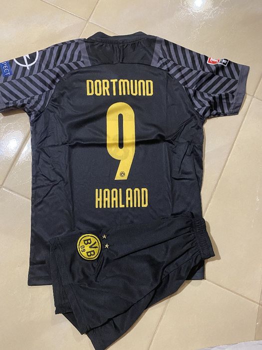 Футболни екипи за деца