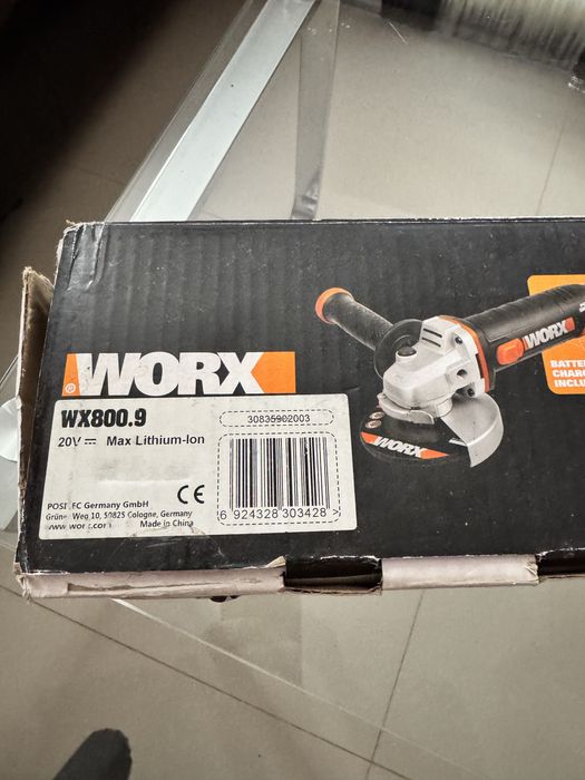 Flex Worx cu acumulator si incarcator - NOU