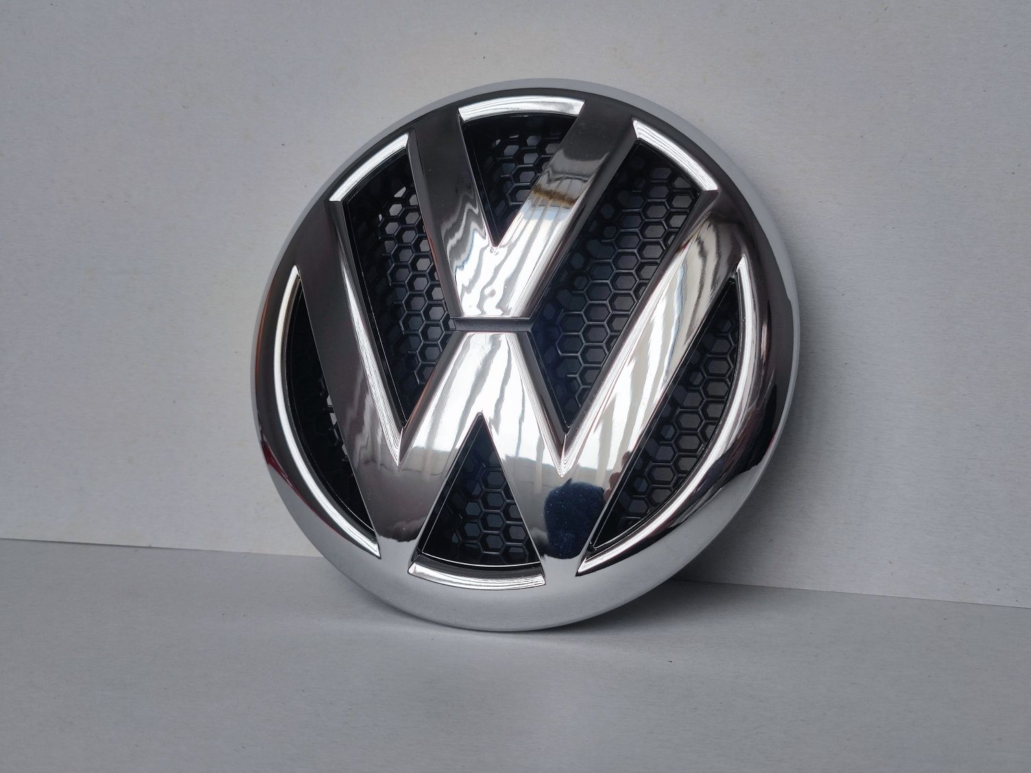 165мм Предна емблема за VW T5 Транспортер 2010-2015г. 7E0 853 601