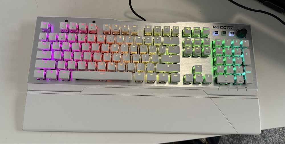 Tastatura Roccat Vulcan 122 Aimo