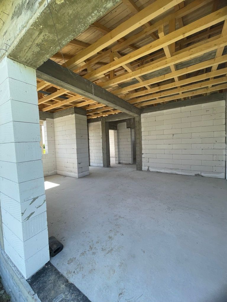 Vând casa Crevedia Buftea