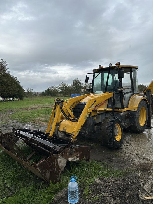 Dezmembrez buldo excavator fermec 860